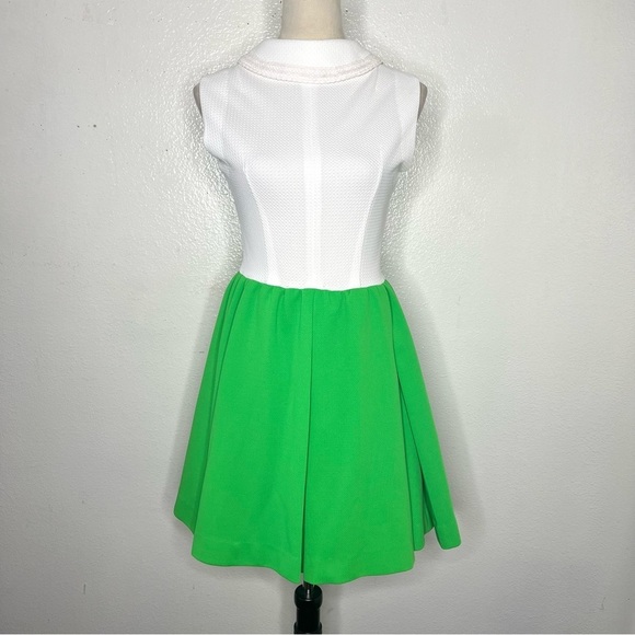 VINTAGE 1960s Mini Dress A-Line Skater Green White Vtg 60s Mod - Picture 2 of 10